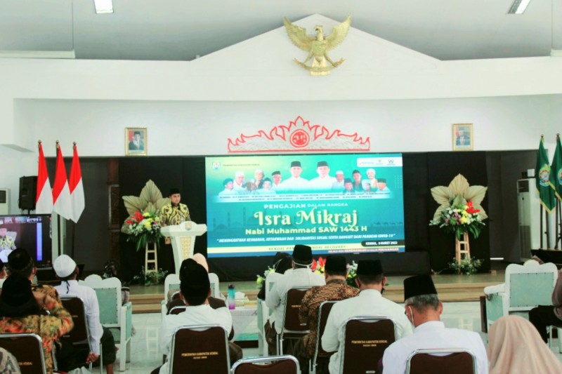 Peringatan Isra' Miraj, Bupati Ajak Masyarakat Wajib Tunaikan Sholat 5Waktu
