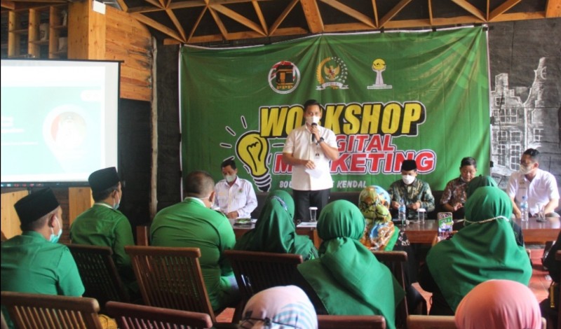 Bupati Dico Beri Motivasi Pelaku Usaha Lebih Fokus Kembangkan Usahanya