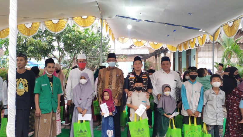 Pemerintah Lakukan Buka Bersama Sekaligus Pemberian Santunan Anak Yatim
