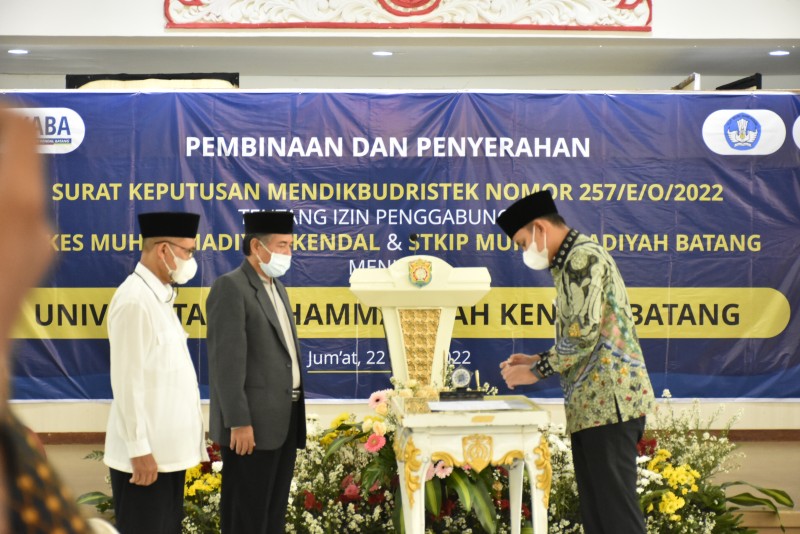 UMKABA menjadi Kolaborasi Pendidikan antara Dua Daerah Kendal - Batang
