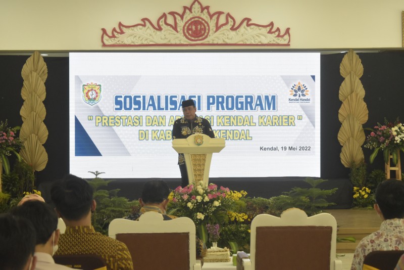 Pemerintah Kendal Luncurkan Aplikasi Kendal Karir