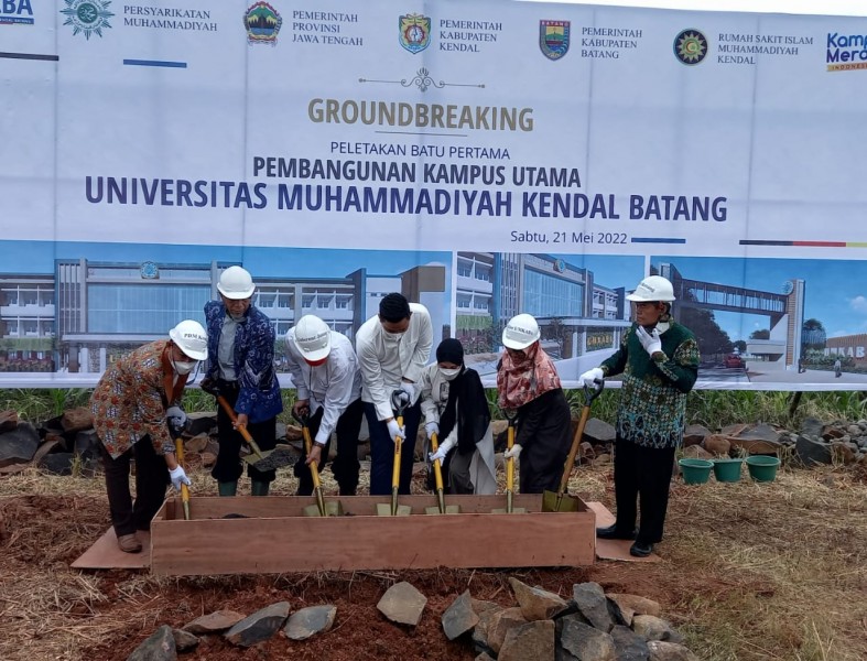 Bupati Dico Resmikan Ruang ICU RSI dan  Pembangunan Groundbreaking UMKABA