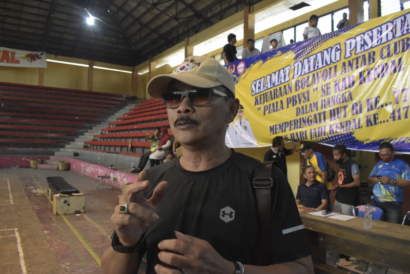 PBVSI Cabang Kabupaten Kendal Menggelar Turnamen Bola Voli antar Club
