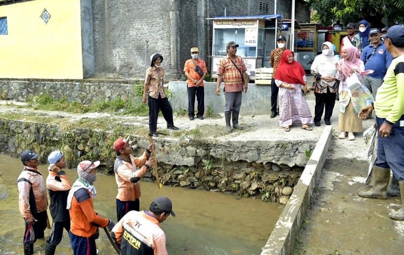Wynne Frederica: Tertib Buang Sampah Pada Tempatnya Mulai dari Diri Sendiri