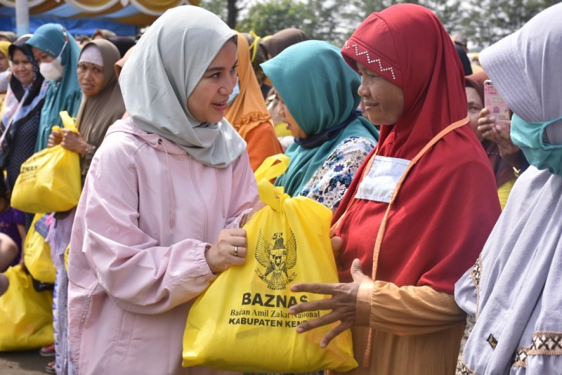 Ketua TP PKK Kendal Ajak Para Guru Senam Bersama Peringati Haornas