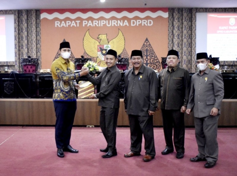 Rapat Paripurna DPRD, APBD Perubahan Tahun 2022 Telah Disetujui Bersama