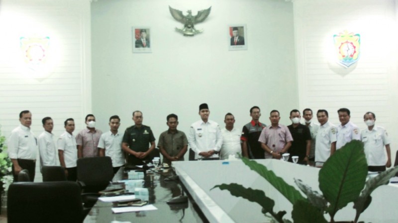 Bupati Kendal Terima Baik Laporan Warga Desa Tanjungsari
