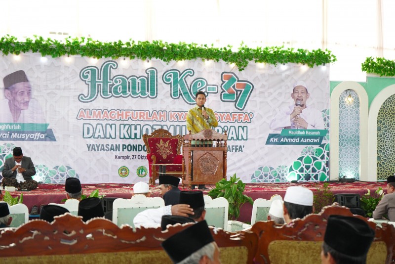 Bupati Dico Hadiri Haul Almaghfurlah Kiai Musyaffa%u2019