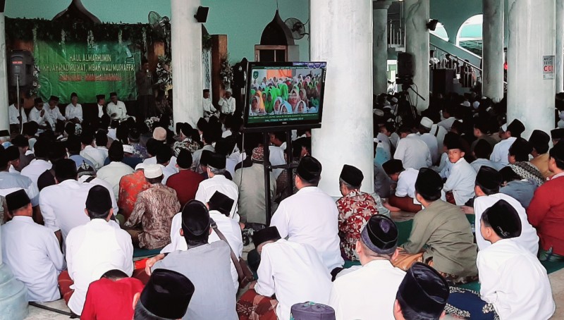 Hadiri Acara Haul KH. Rukyat, Pemkab Kendal Akan Terus Lestarikan Budaya