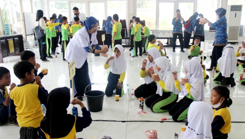 Peringatan HKN ke-58, Pemkab Kendal Gelar Gosok Gigi Serentak