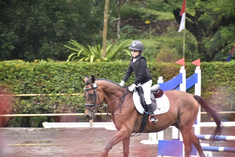 140 Atlet Equestrian Ikuti Bupati Cup Kendal Berkuda 2022