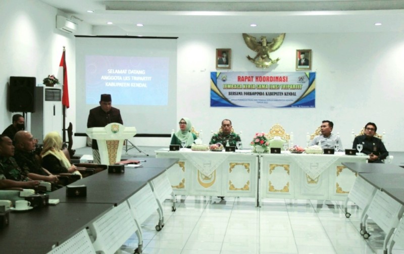 Pemkab Kendal Gelar Rakor LKS Tripartit Tahun 2022