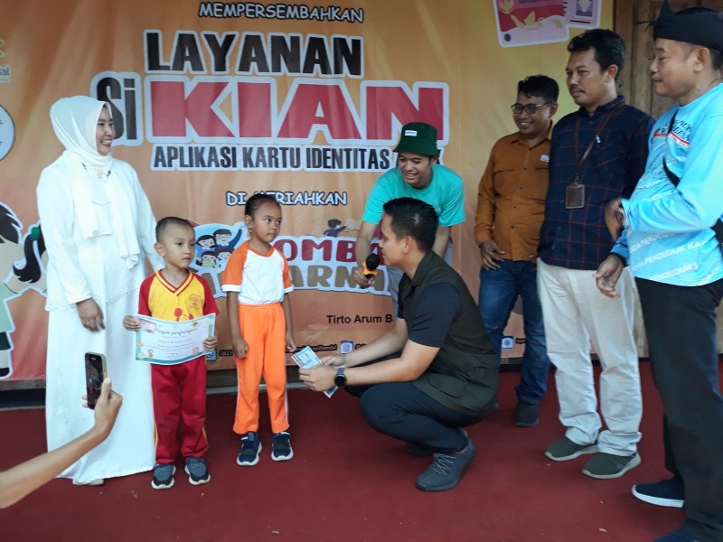 Bupati Kendal: Kartu Indentitas Anak Memiliki Peran Penting