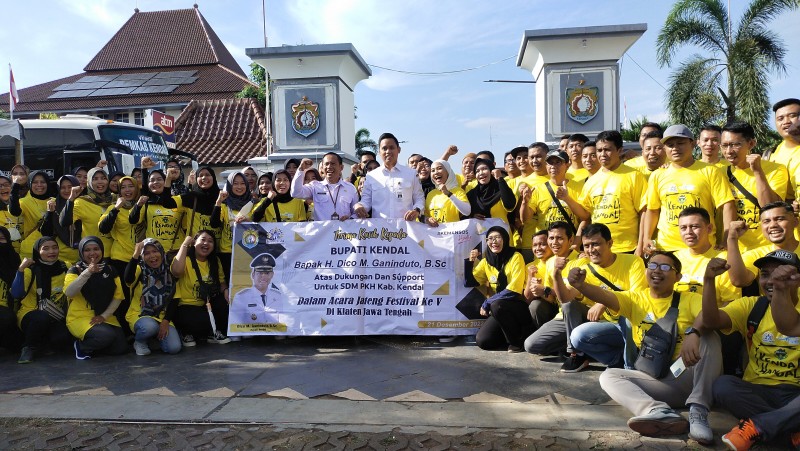 Bupati Kendal Melepas 134 SDM PKH Mengikuti Jateng Festival V 2022