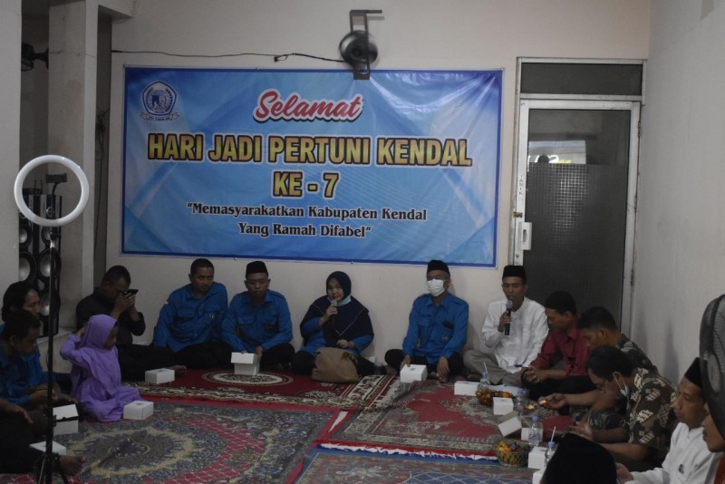 Hadiri HUT ke-7,  Pemkab Kendal Terus Dukung DPC Pertuni Kendal