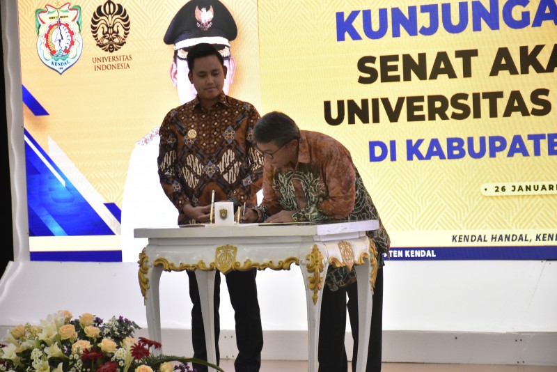 Bupati Kendal Menerima Kunjungan Akademik Universitas Indonesia