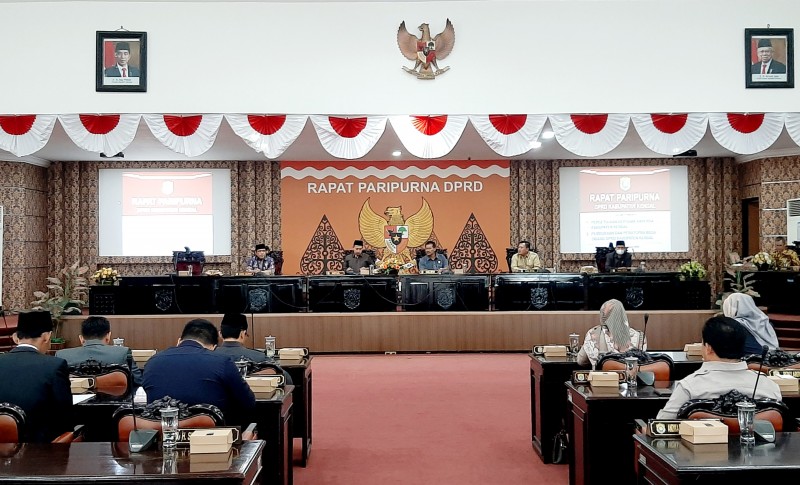 Raperda Rencana Pembangunan Industri Kendal Telah Disetujui Bersama