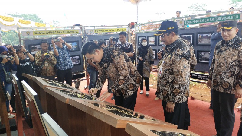 Bupati Kendal Resmikan Gelar Hasil Pembangunan Tahun 2022