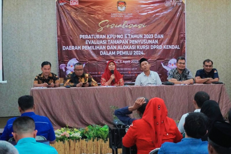 KPU Kendal Melaksanakan Sosialisasi dan Evaluasi Tahapan Penyusunan Dapil
