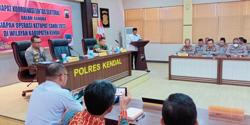 Sekda Kendal Hadiri Rapat Linsek Kesiapan Operasi Ketupat Candi Tahun 2023