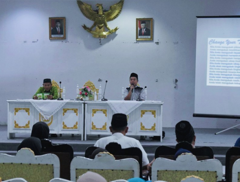 Kabid IKP Hadiri Santunan Anak Yatim yang Digelar PWI Kendal