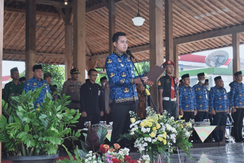 Pemkab Kendal Gelar Upacara Peringatan Hardiknas Tahun 2023