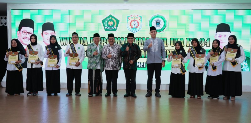 Hadiri Wisuda PGPQ Fuspaq, Wamen Minta Hindari Pemahaman Agama Ekstrim