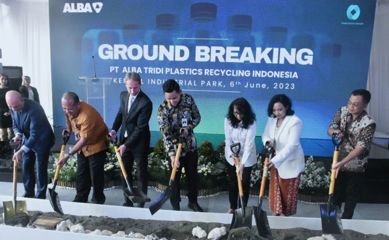 PT. Alba Tridi Recycling Plastics Bangun Pabrik Pengolahan Sampah di Kendal