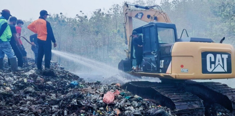 Pemkab Kendal Bergerak Cepat Tangani Kebakaran Eks TPA Darupono