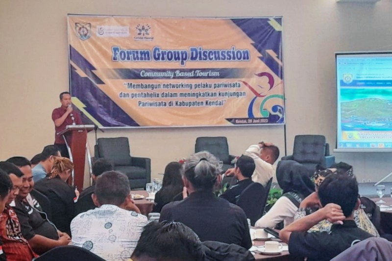 Disporapar Gelar FGD Tingkatkan Pengunjung Pariwisata Kendal