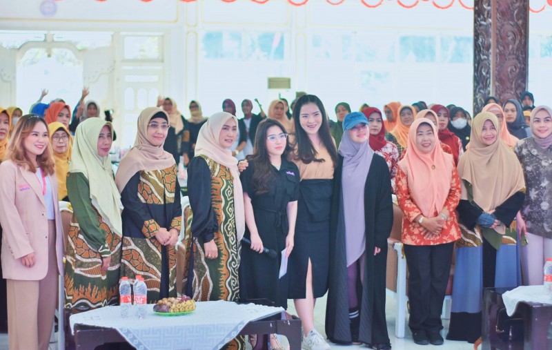 TP PKK Kendal Bersama Mirelle Gelar Workshop Women Empowerment