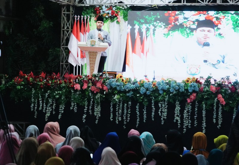Bupati Kendal Hadiri Acara Haul KH. Musthofa dan Achmad Rosyidi Pandes