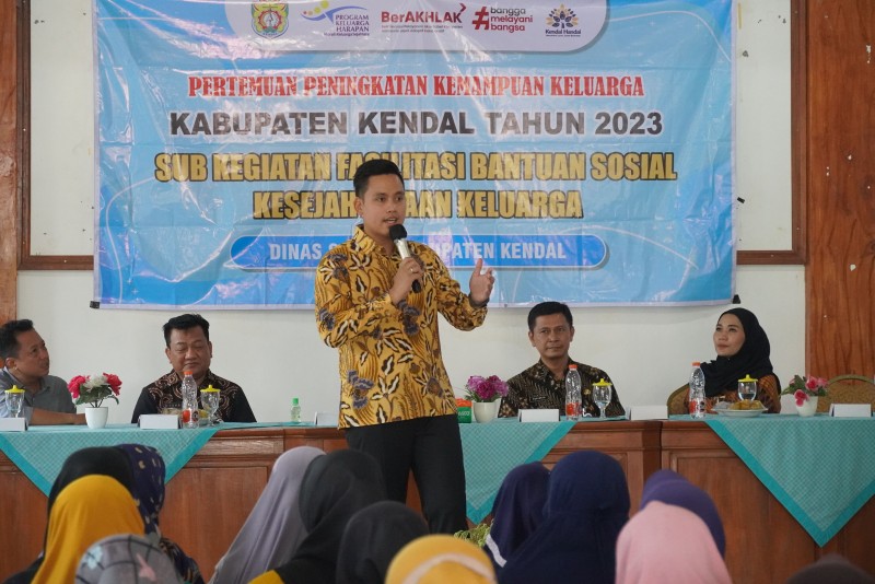 Bupati Kendal Harapkan Banyak KPM Lulus PKH