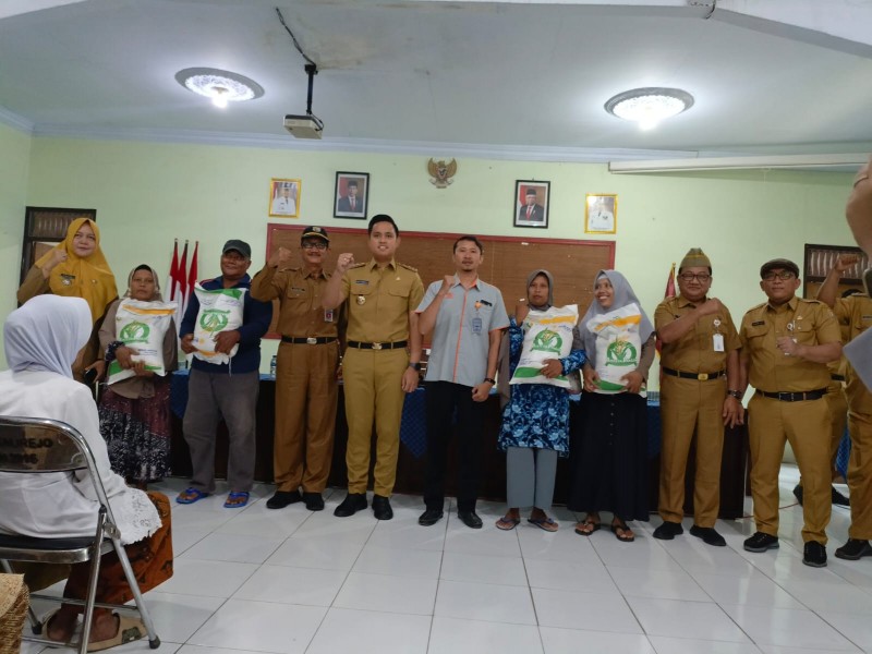 Pemerintah Kabupaten Kendal Salurkan Bantuan Pangan Beras 2024
