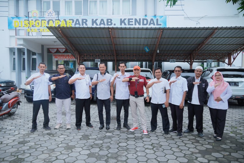 Disporapar Dukung Rencana Wisata Kendal Heli Avadture