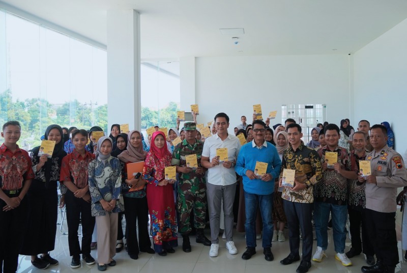 Tingkatkan Minat Baca, Pemkab Kendal Launching Buku Program Literasi,