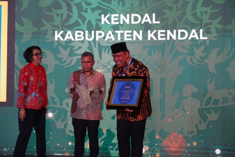 Pemkab Kendal Terima Sertifikat Penghargaan Adipura 2023