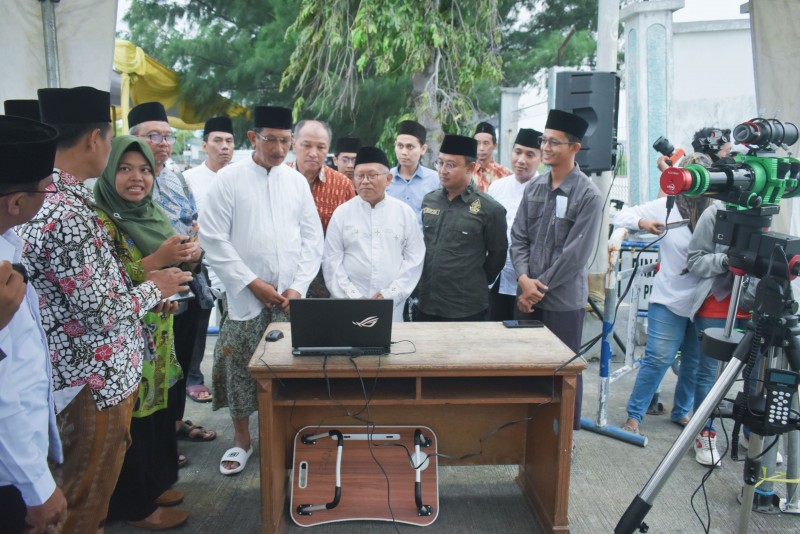 Pemkab Kendal Bersama Kemenag Melakukan Rukyatul Hilal Bulan Puasa 1445 H
