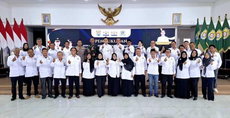 Ketua Kadin Jateng Lantik Pengurus Kadin Kendal Masa Bakti 2023-2028