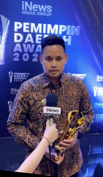 Bupati Kendal Raih Penghargaan Pimpinan Daerah Awards Tahun 2024