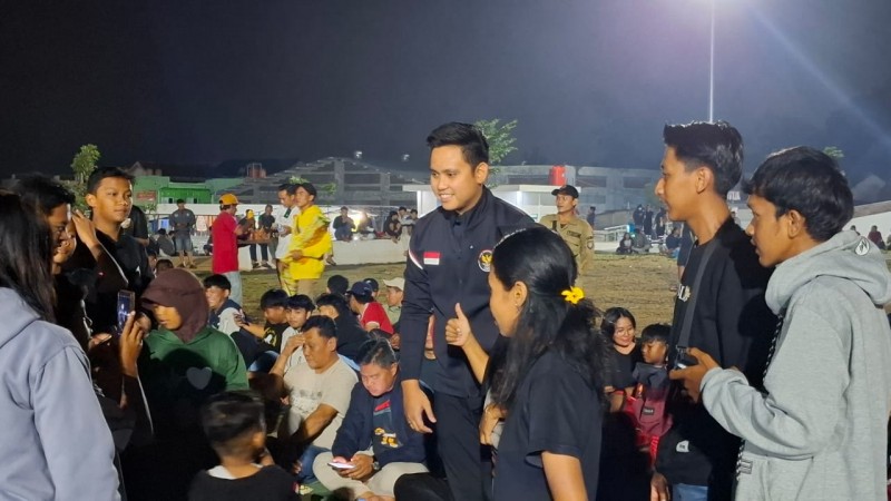 Bupati Kendal Dukung Timnas dengan Nobar Bersama Warga Boja