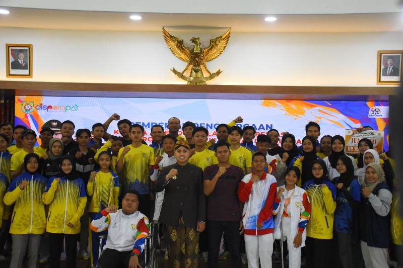Pemkab Kendal Memberikan Apresiasi Tinggi Kepada Para Atlet Berprestasi