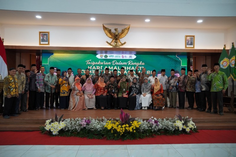 Kemenag Kabupaten Kendal Gelar Tasyakuran Hari Amal Bhakti 79