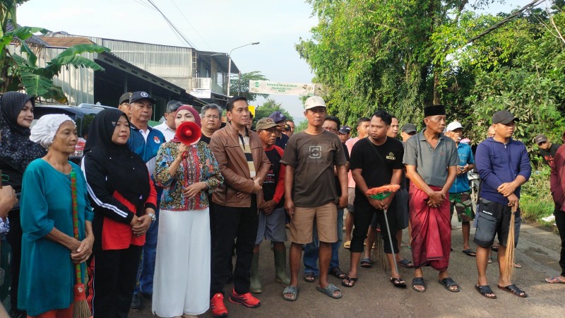 Bupati Kendal Temui Warga Terdampak Stockpile, Janji Bentuk Tim Kajian