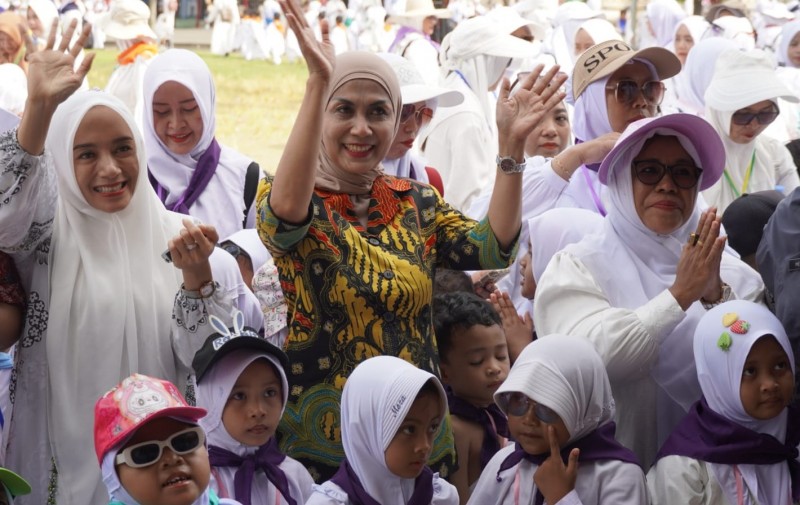Bupati Kendal Hadiri Manasik Haji PAUD, Ajak Anak Bekali dengan Ilmu Agama