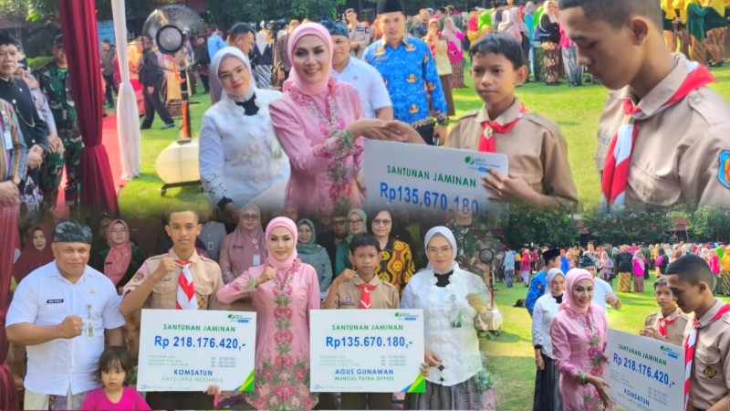 Hardiknas 2025, BPJS Ketenagakerjaan Serahkan Manfaat Program Beasiswa