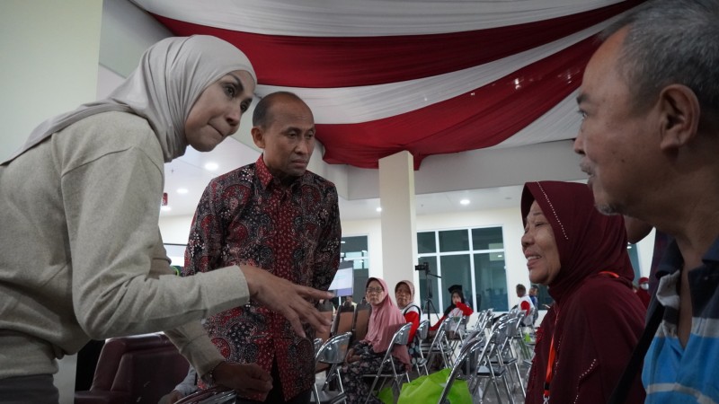 Baznas Kendal dan RSUD dr. Soewondo Gelar Operasi Katarak Gratis