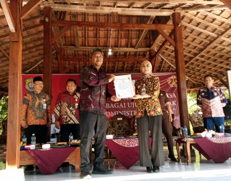 Forsekdes Kendal Gelar Seminar Pengelolaan Administrasi Desa
