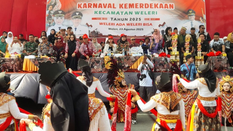 Tunjukan Semangat Persatuan, 39 Kontingen Meriahkan Karnaval Weleri