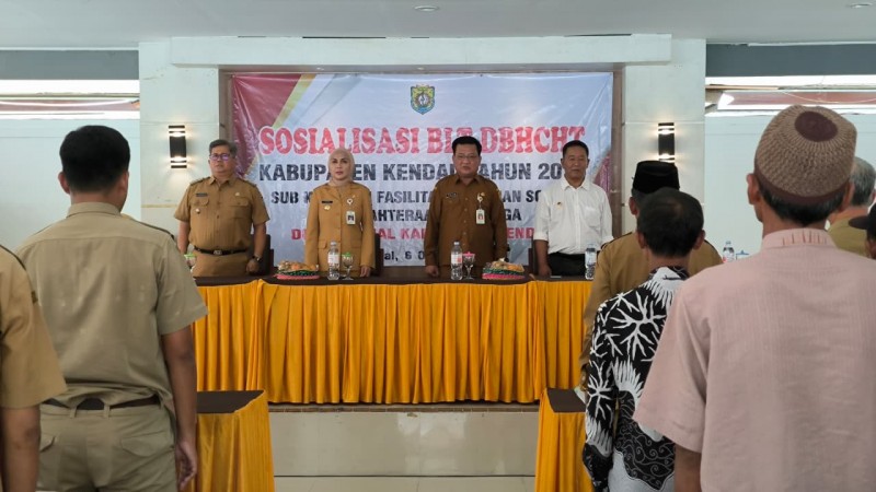 Bupati Kendal Ajak Petani dan Buruh Tani Tembakau Perangi Rokok Ilegal